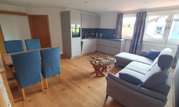 Marktoberdorf Apartamento | Vacation apartment with a beautiful view
