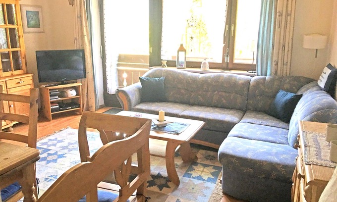 Aschau im Chiemgau Apartamento | Vacation apartment 46 sqm separate bedroom and south-west facing balcony