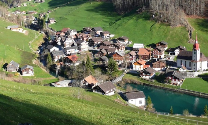 Isenthal Apartamento | Apartamento en el paraíso recreativo Indica país si el lago de Lucerna