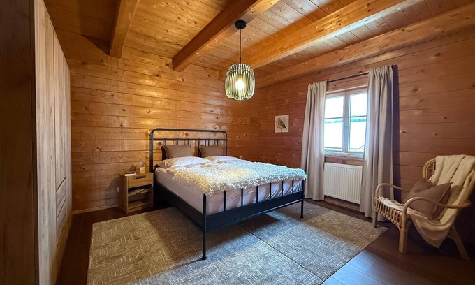 Burggen Apartamento | Vacation apartment/apartment for 6 guests with 120m² in Burggen (272068)