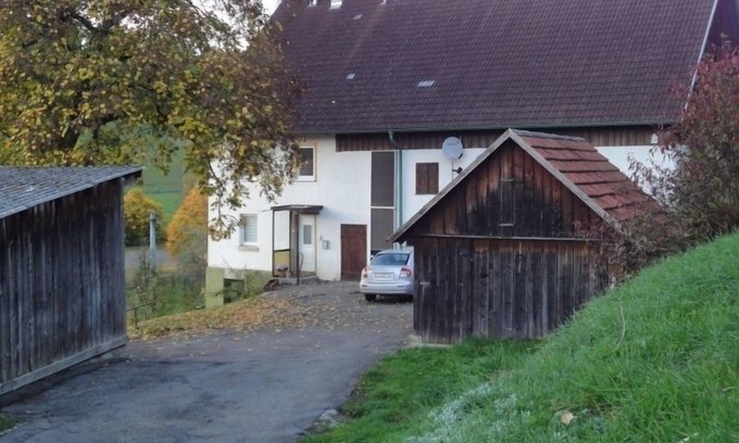 Zimmern ob Rottweil Apartamento | Vacation apartment/apartment for 5 guests with 70m² in Stetten (143258)