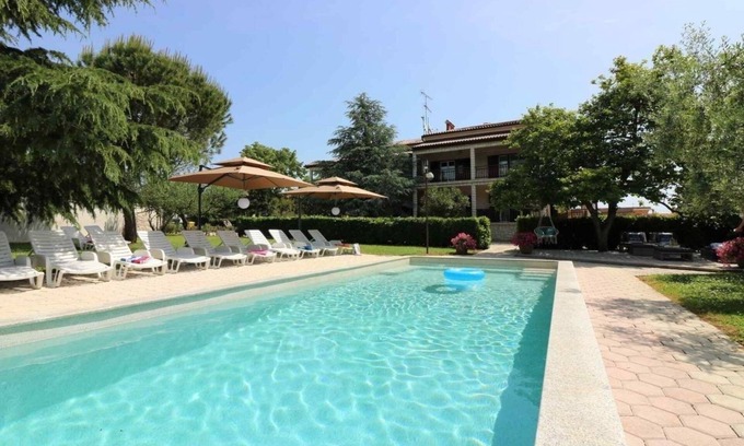 Vrvari Apartamento | Vacation apartment/apartment for 7 guests with 100m² in Porec (92736)