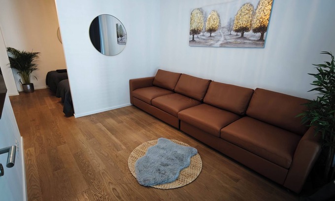 Neuhausen - Nymphenburg Condominio | Vacation apartment at the Hirschgarten - centrally located