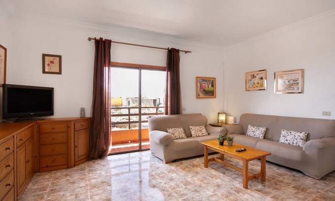 La Sabinita Apartamento | Apartamento de vacaciones 'Casa Manuni' con terraza privada, balcón y Wi-Fi