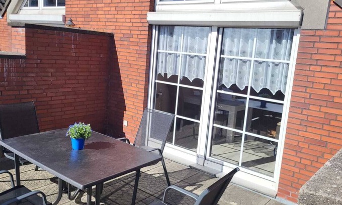 Westeraccumersiel Apartamento | Vacation apartment in the house Borkum-Dornumersiel