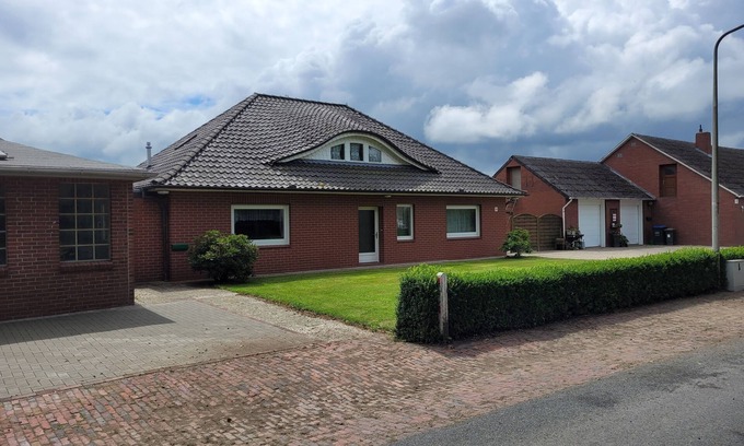 Drochtersen Apartamento | Vacation apartment with garden in Drochtersen