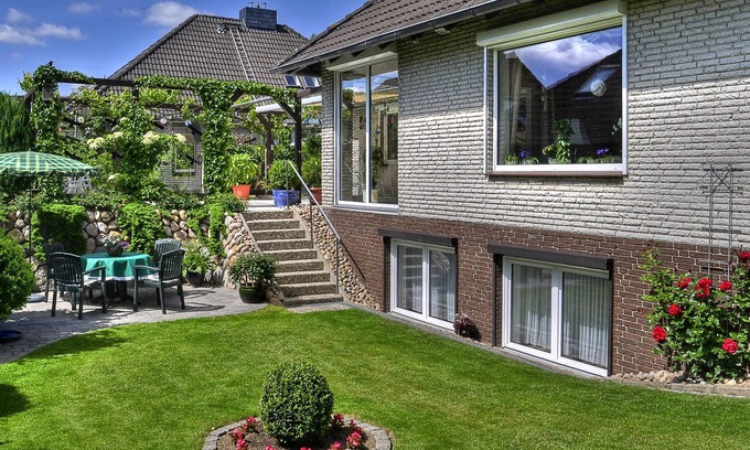 Eckernfoerde Apartamento | Vacation apartment/apartment for 2 guests with 75m² in Eckernförde (1050)