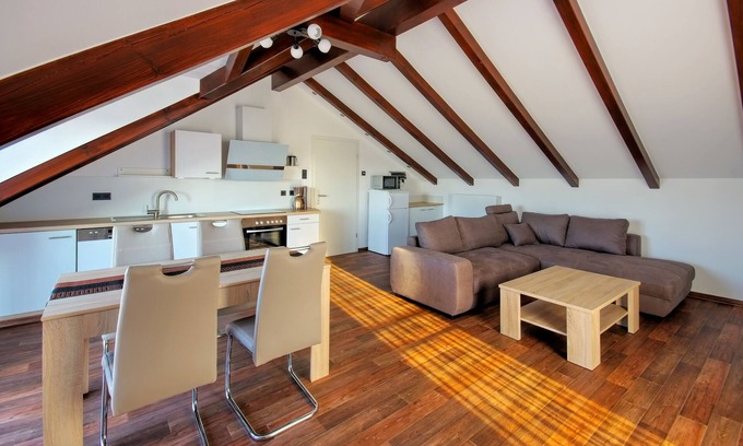 Freienhufen Apartamento | Vacation apartment/apartment for 4 guests with 74m² in Großräschen (128041)