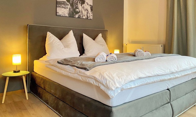Waldkirchen Apartamento | Vacation apartment on the Goldener Steig market square balcony