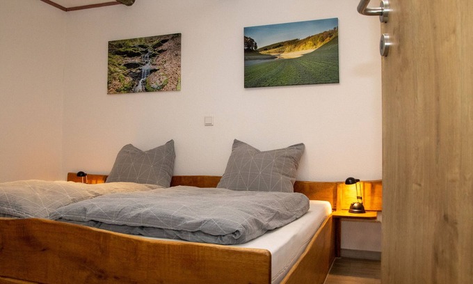Meschede Apartamento | Vacation apartment Hühnerstall, 65sqm, 2 bedrooms, max. 4 persons