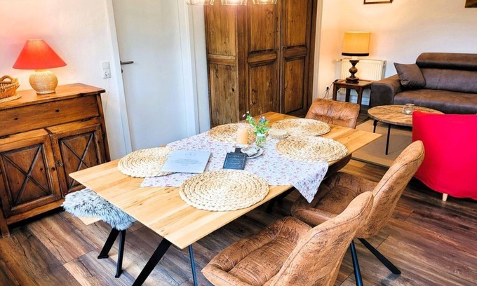 Utzerath Otro | Vacation apartment Humerich - Landgut Pfauenhof