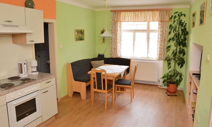 Retz Apartamento | Vacation apartment in a family atmosphere with veranda and inner courtyard