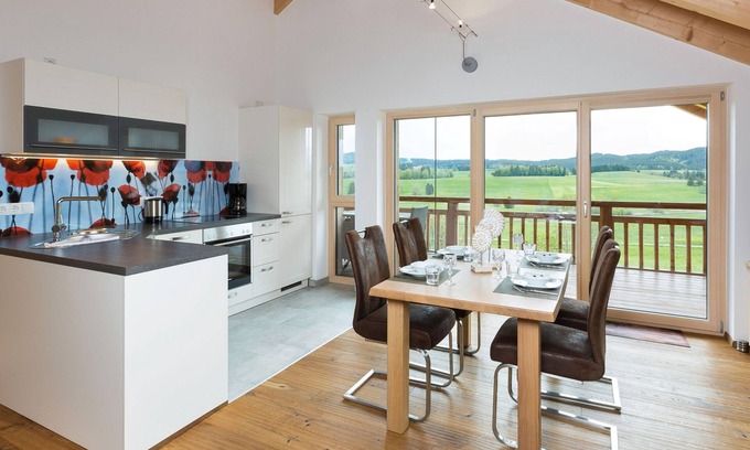 Schraden Apartamento | Vacation apartment "Mountain view attic"