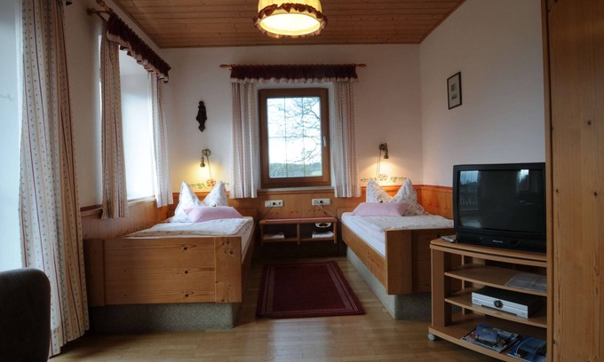 Seeon-Seebruck Apartamento | Apartamento nº 2 con balcón orientado al sur, 35m²