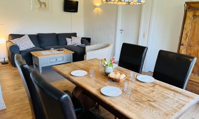 Utzerath Otro | Vacation apartment Obstgarten - Landgut Pfauenhof