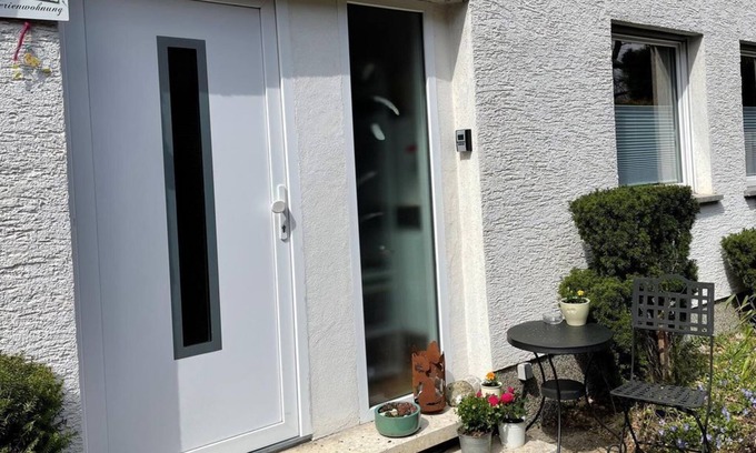 Kirkel Apartamento | Vacation apartment on the Kore - apartment/flat, separate toilet and bath/shower