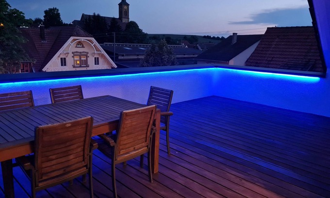 Ostringen Apartamento | Apartamento "Penthouse Tiefenbach" con terraza privada y Wi-Fi