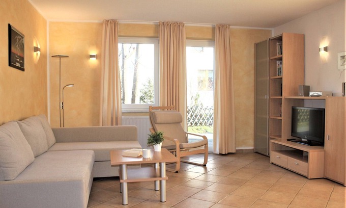 Kirchdorf Apartamento | Vacation apartment "Roter Erik App. 2" on Poel