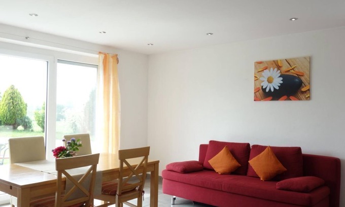Albisreute Apartamento | Vacation apartment Sonnenblume - Holiday apartment Katzheim