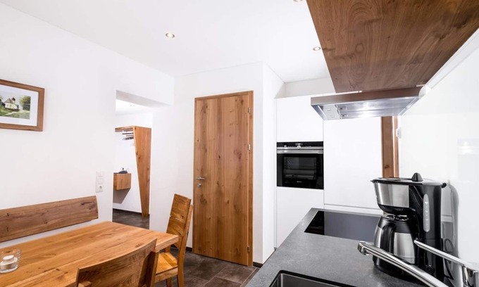 Damuels Apartamento | Vacation apartment "Uga Tal" with small terrace - Hotel Garni Krumbach