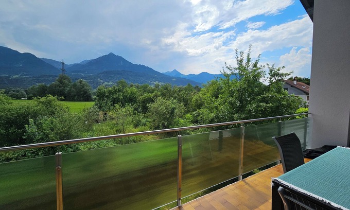 Satteins Apartamento | Vacation apartment with mountain view Holiday apartment with mountain view