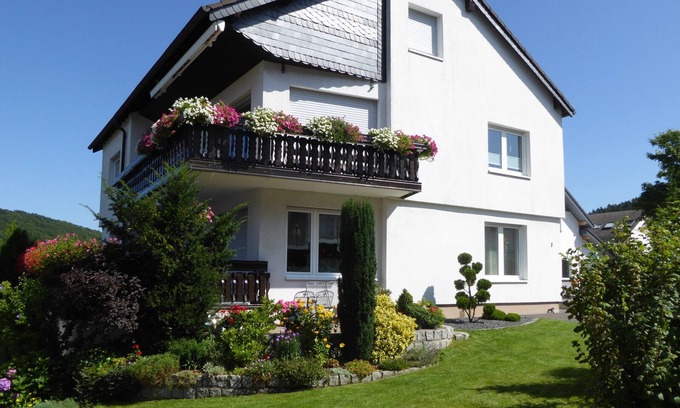 Hoppecke Apartamento | Vacation apartment Waltraud, 105sqm, 3 bedrooms, max. 6 persons
