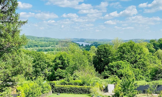Hattingen Apartamento | Vacation apartment with lake view in Hattingen - an oasis of well-being in the middle of the Pott!