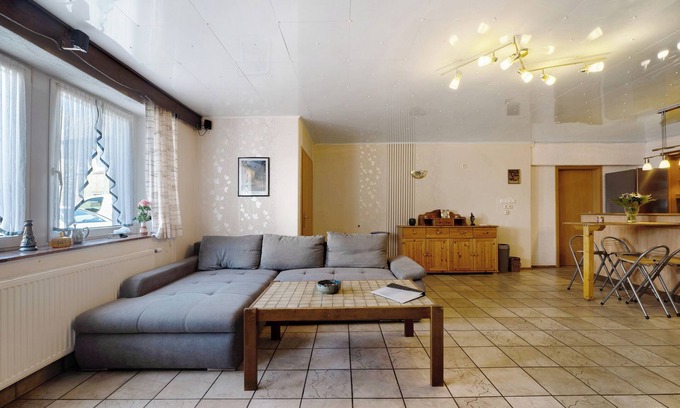 Meisburg Apartamento | Apartamento de vacaciones "Wiesental" con Wi-Fi, estufa de leña y jardín compartido