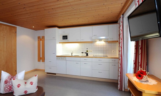 Damuels Casa | Zafernhorn - Haus Schönblick