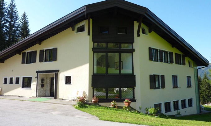 Muehlbach Am Hochkoenig Apartamento | Vacation apartment with terrace in the magnificent mountain world of the Hochkönig!