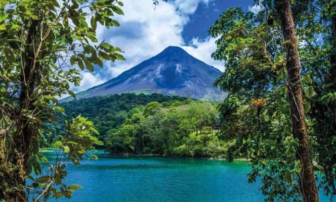 Los Ángeles Casa | Mogati vacacional, cerca del Volcán Arenal en la Fortuna de San Carlos