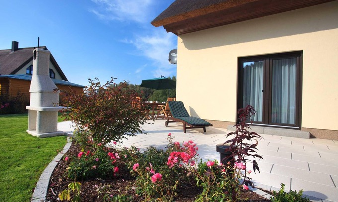 Stubbenfelde Casa | Vacation home Seestrand - quiet idyllic location close to the beach