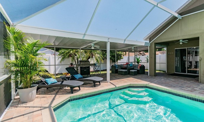 Bearss Plaza Casa | "Vacation Getaway: Heated private POOL, Outdoor Living, Game Room & Boat Rental"