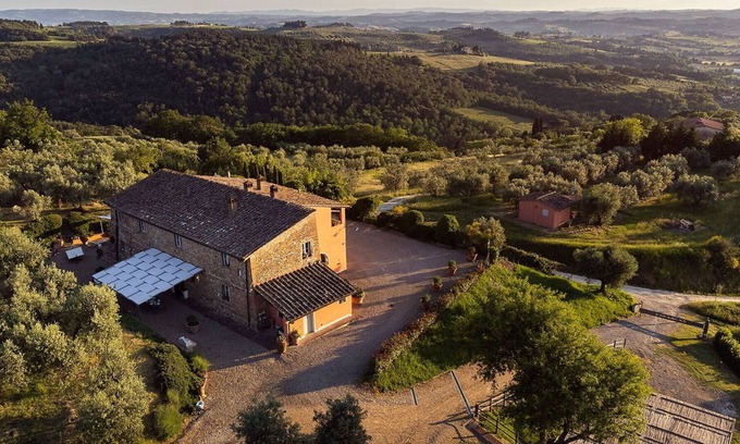 Montelupo Fiorentino Casa | Vacation home for 11 guests with 500m² in Montelupo Fiorentino (271987)