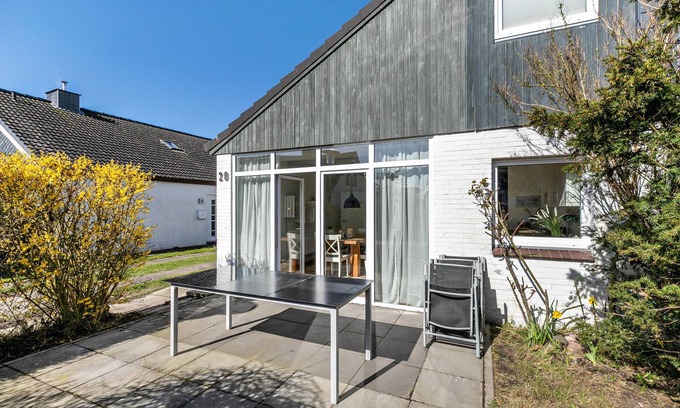 Busumer Deichhausen Casa | Casa de vacaciones "Deich Hus" con terraza privada, jardín y Wi-Fi