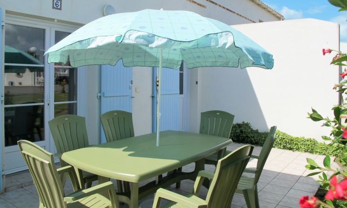 Saint-Vincent-sur-Jard Casa | Vacation home Islatte Nature et Mer (SVJ100) in Saint Vincent-sur-Jard - 6 persons, 3 bedrooms