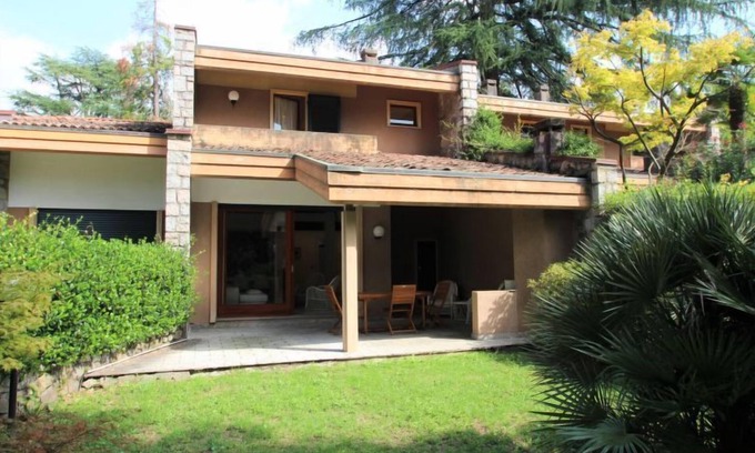 Porto Valtravaglia Casa | Casa de vacaciones Alpina by Interhome