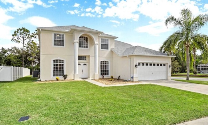Highlands Reserve Casa | Vacation Home 6.7 Miles from Disney~Golf Community~Large Villa w/ private pool