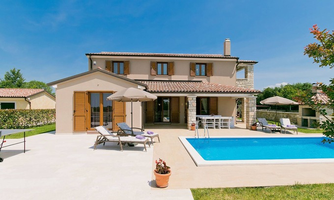 Radetici Casa | Casa de vacaciones Angela by Interhome