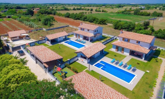 Liznjan Casa | Casa de vacaciones Alba by Interhome