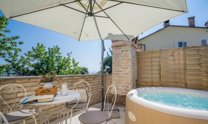 Ika Casa | Casa de vacaciones Aničić by Interhome