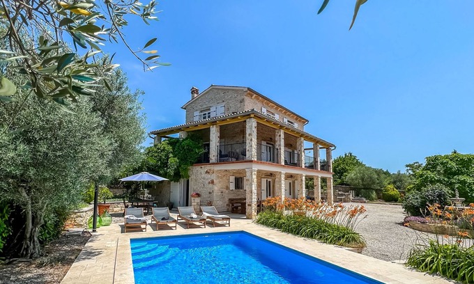 Heraki Casa | Casa de vacaciones Bepo by Interhome