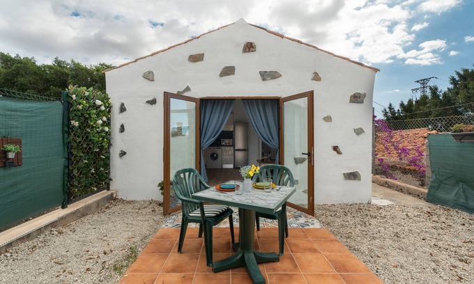 Guía de Isora Casa | Casa de vacaciones 'Casa Joy' con vistas al mar, Wi-Fi y aire acondicionado