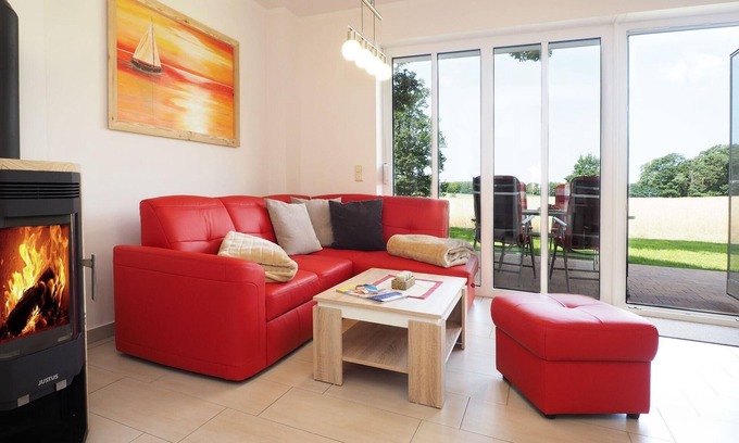 Korswandt Casa | Vacation home Birgit 6i - Family accommodation with fireplace