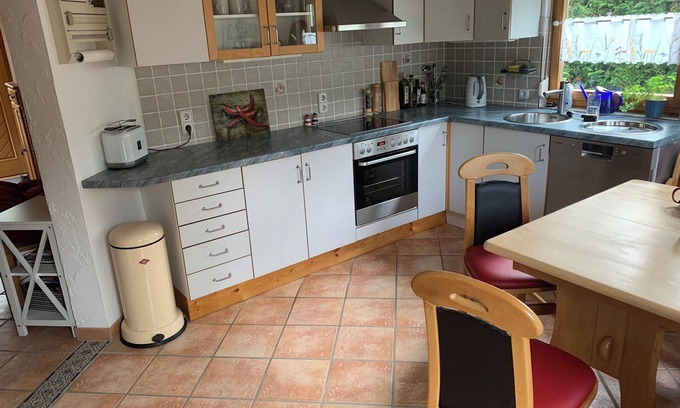 Oberhavel Casa | Vacation home BerlinNearby, beautiful forests and clear lakes