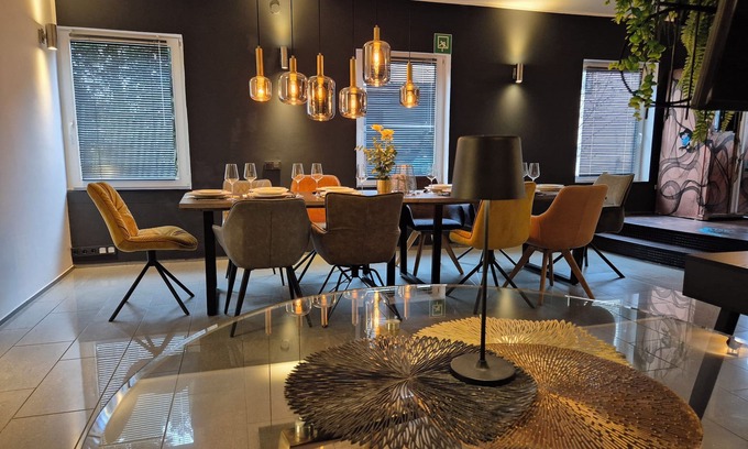 Rosenfeld Casa | Vacation home "Die 16" - The group house with a certain luxury!