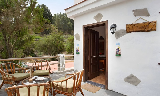 Icod de los Vinos Casa | Casa Rural 'Ca Aurora' con vistas a la montaña, terraza compartida y Wi-Fi