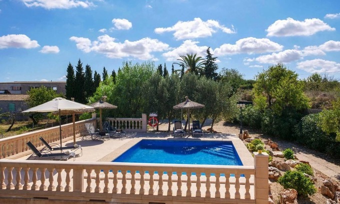 Porreres Casa | Casa de vacaciones "Es Lladoner" con vistas a la montaña, piscina, Wi-Fi y terraza