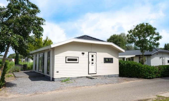 Dordtse Biesbosch Casa | Vacation home EuroParcs Resort De Biesbosch in Dordrecht - 4 persons, 2 bedrooms