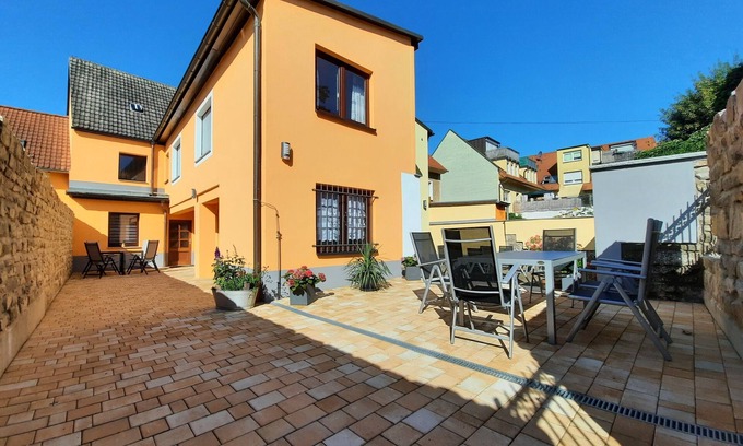 Hettstedt Casa | Vacation home for 12 people in the heart of Hettstedt for rent!